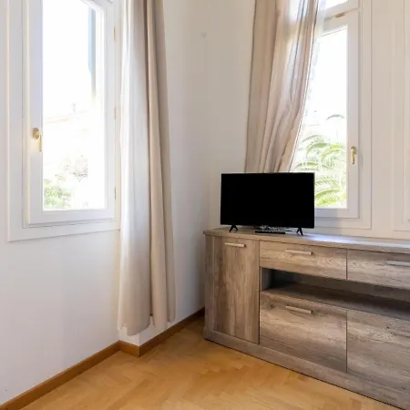 Apartment Appealing In By The Town Centre Sanremo